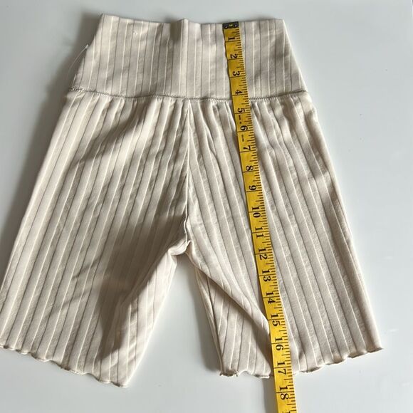 NWOT Aerie Offline OG Biker Shorts - Picture 5 of 7